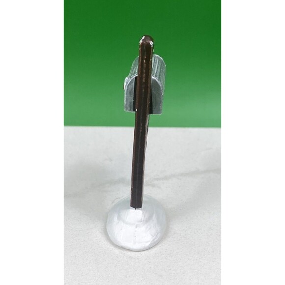 VTG Dept 56 Snow Village #5132-2 Set of 2 Fire Hydrant and MailBox Retired 1998 - Picture 7 of 12